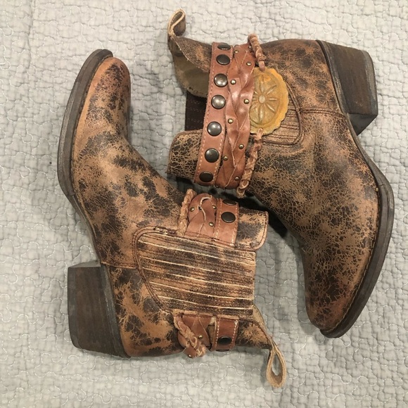 Circle G by Corral Harness & Studs Ankle Boots Womens Size 6.5 Brown Leather - Picture 5 of 11